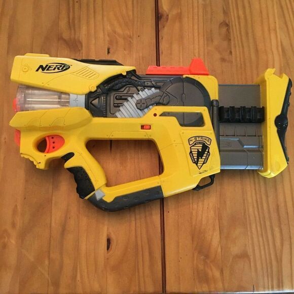 Nerf N-Strike Firefly Rev-8 Yellow Blaster Gun Only - Picture 1 of 7
